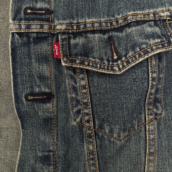 LEVIS JEAN JACKET - Picture 1 of 5